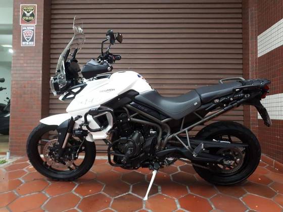 TRIUMPH TIGER 800 XRX 